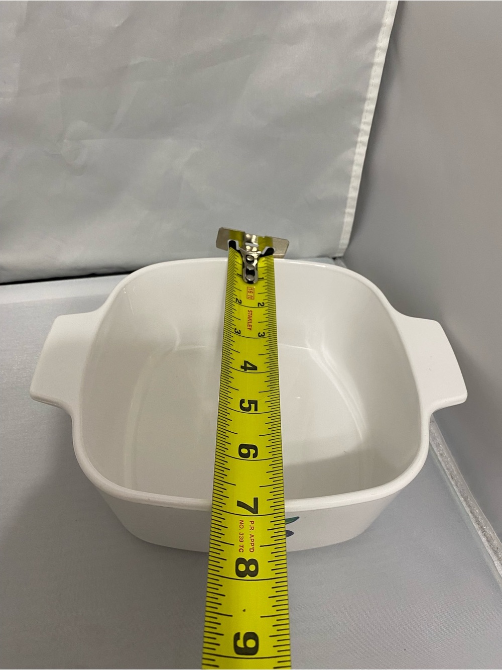 Corningware Fruit Basket Set with Bakeware and Mugs - Picture 8 of 16